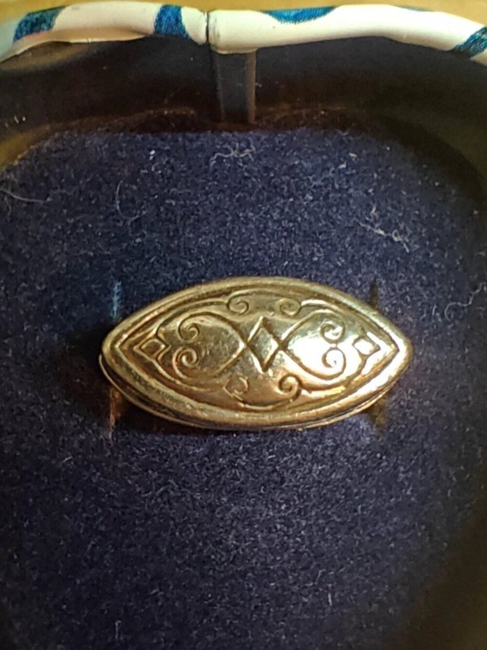 VTG Brighton Sterling Silver .925! Size 14! Scroll Ring with Original Case! 12 g